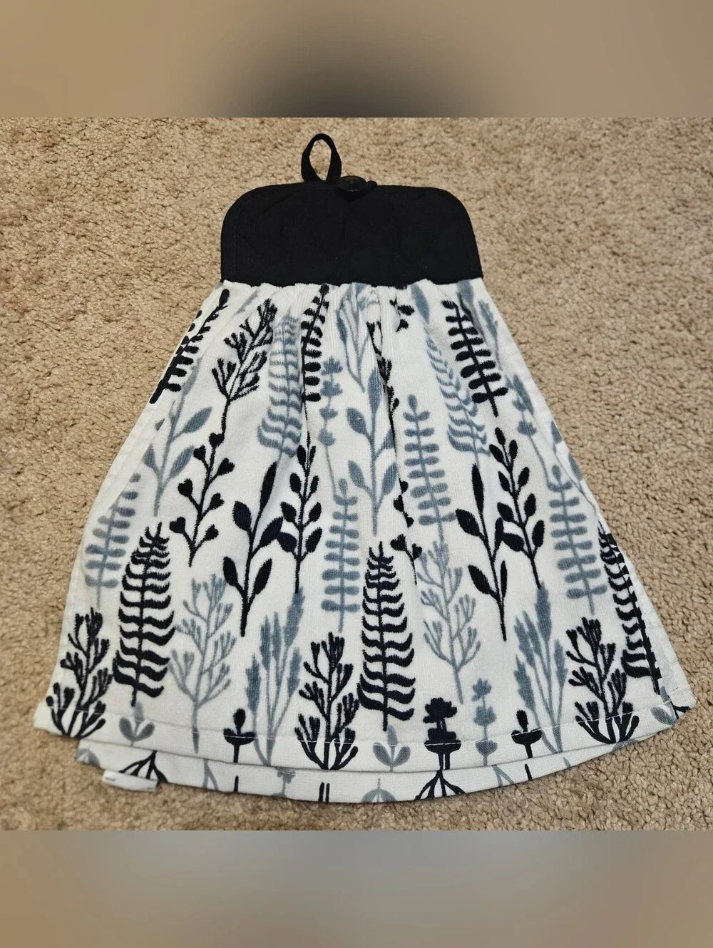 2 Handcrafted Potholders Attached To Towels | Blue, Black, White | Leaves